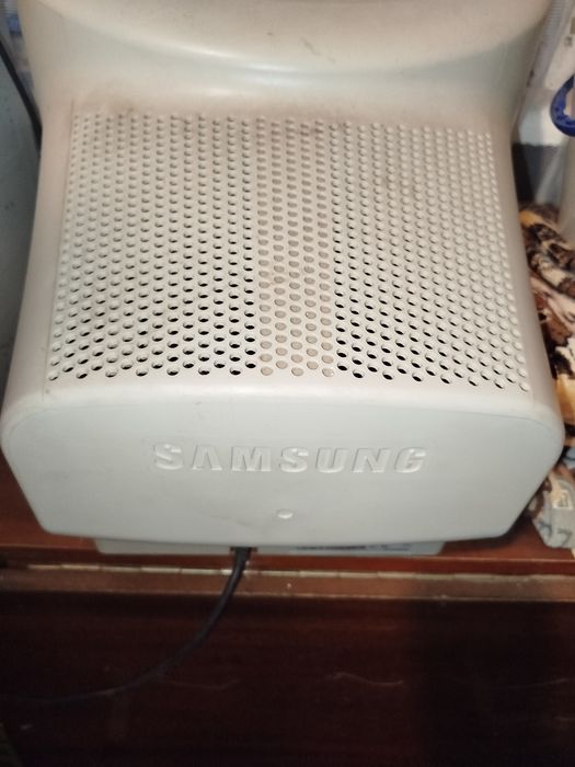 Монітор на запчастини