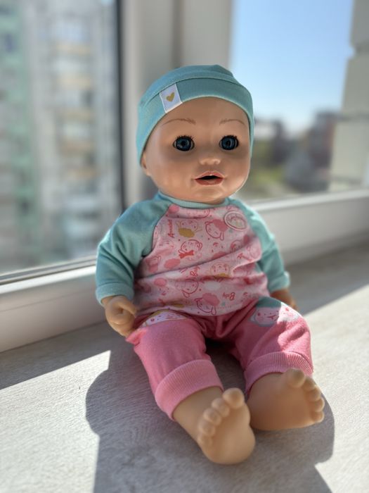 Baby annabelle від zapf creation яка їсть та какає