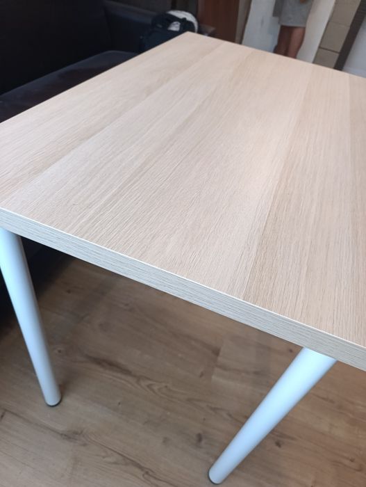 nowy stolik/ biurko IKEA Adils