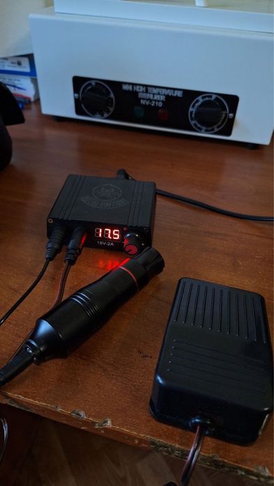 Продам тату машинку Mast Atom WQ090