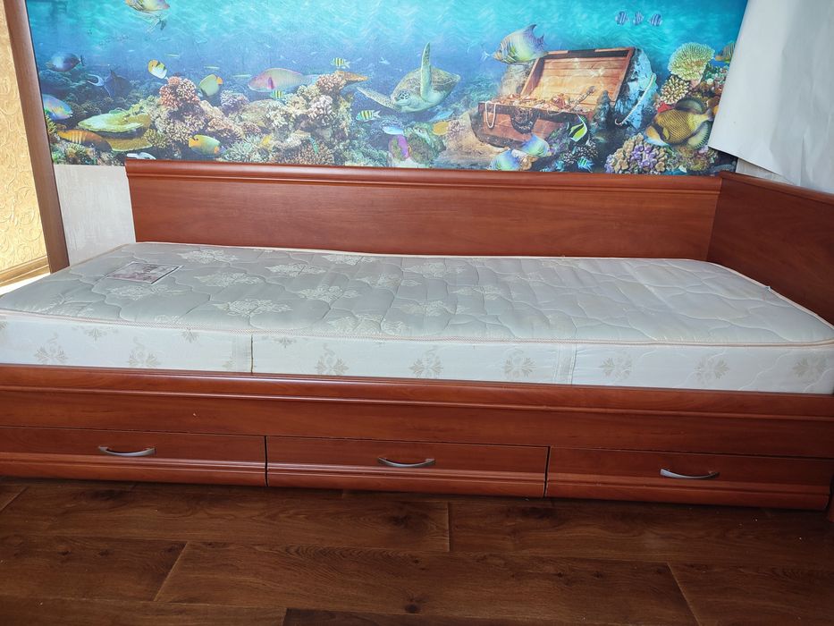 Односпальне ліжко