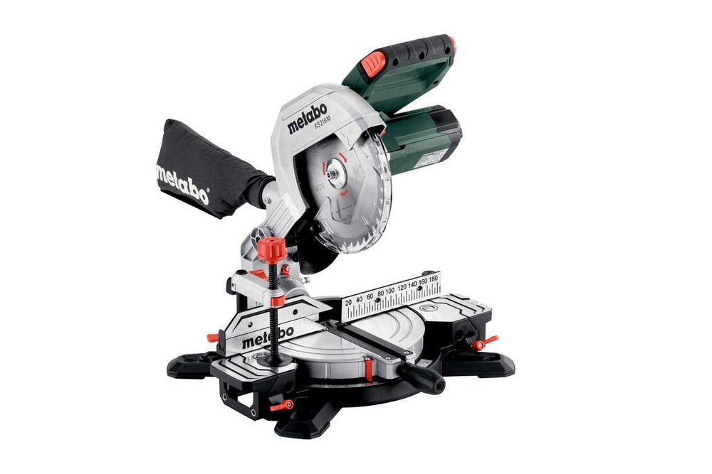 KS 216 M торцювальна пила METABO (610216000)