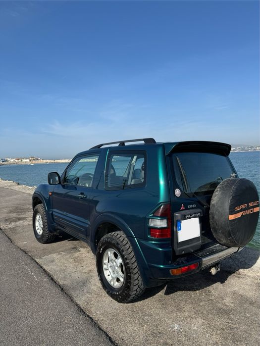 Mitsubishi Pajero GLS DID 3.2 V60