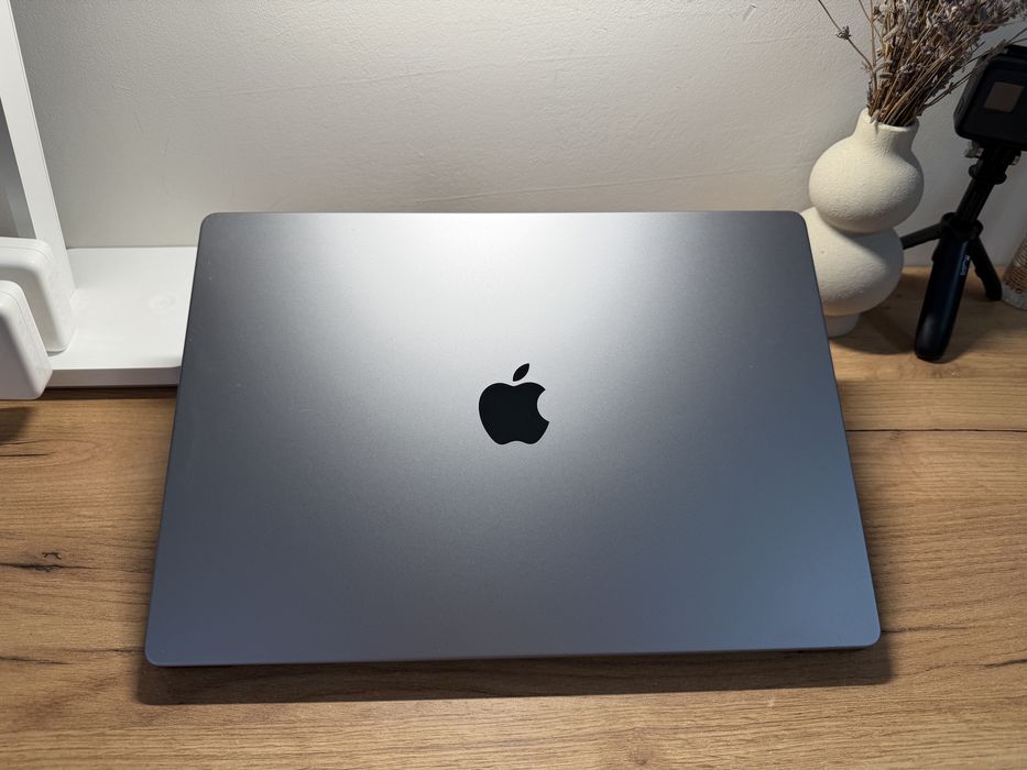 MacBook Pro 16 2021 M1 Max 32 GPU 32Gb RAM 1TB SSD 91%