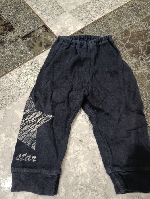 Віддам безкоштовно. Кому цікаво надішлю  фото всіх речей