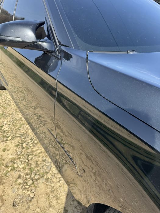 Переднє праве/ліве крило Bmw 7 F01/F02 чорне 475 колір розборка