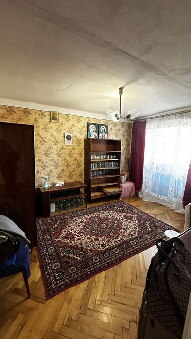 Продається трькімнатна квартира  у Дрогобичі по вул.В. Великого