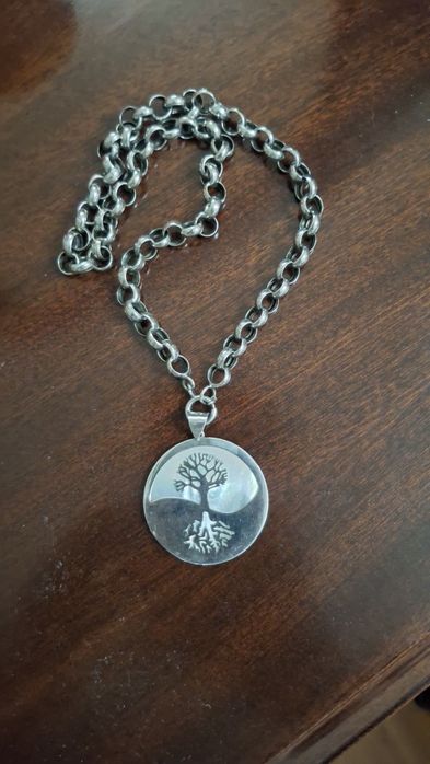 Fio em Prata com Medalha Árvore da Vida