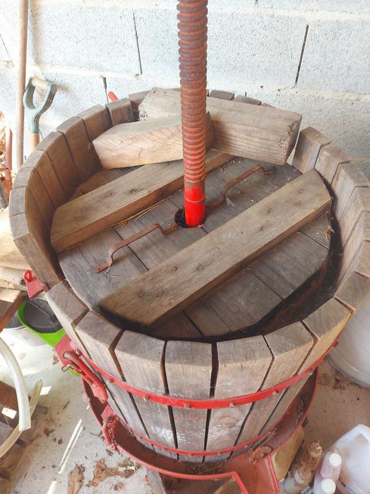 Equipamento Sidra e Vinho