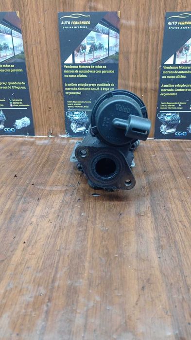 Radiador dos gases Renault Laguna, Opel Vivaro  Ref: 8 2 0 0 6 1 1 709
