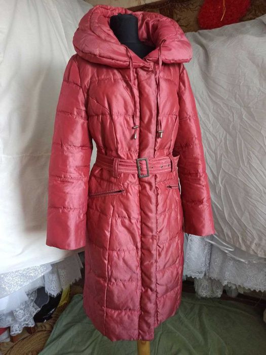 теплое  длинное пальто 46р