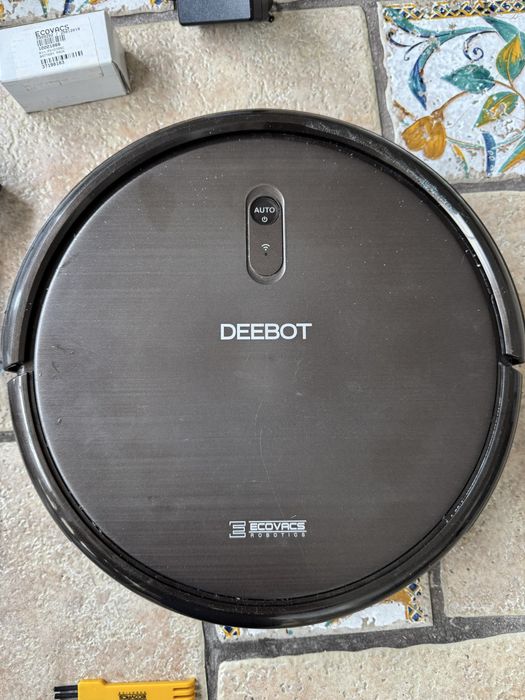 Robot Aspirador ECOVACS DEEBOT N79S - Completo com Extras