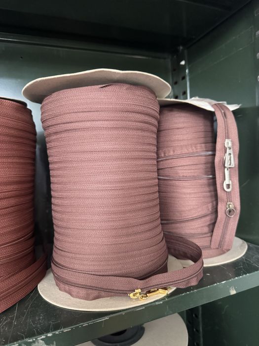 Liquidacao de fechos de correr e fechos metal