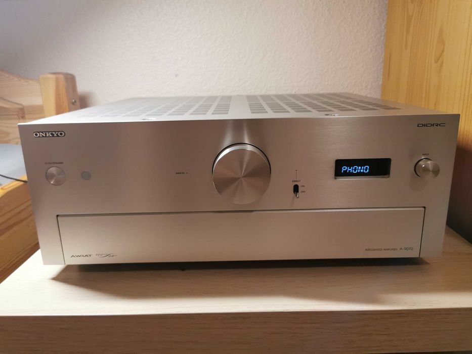 ONKYO A-9070 Super stan, pilot