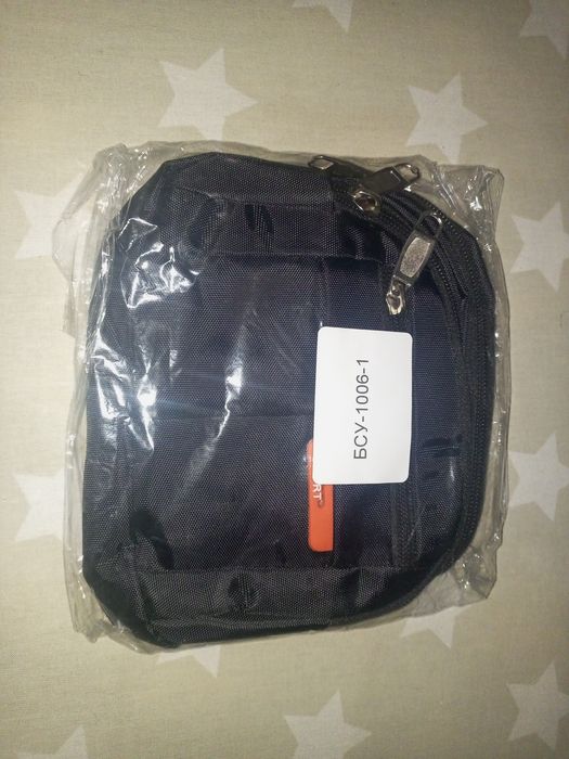 Сумочка на пояс ,бананка(новая)