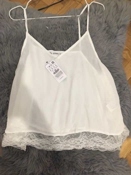 Romantyczny Top z koronką Pull&Bear