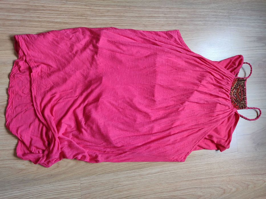 Blusas e vestidos Sacoor, Salsa, Beneton, Mango, Desigual, Berska64552055215362121