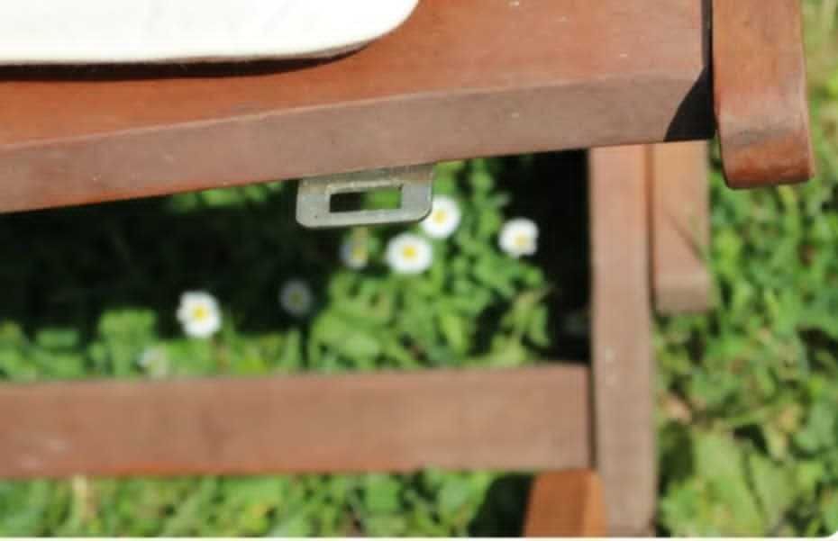 Apoio de pernas/pés em madeira de acácia marca "FSC"