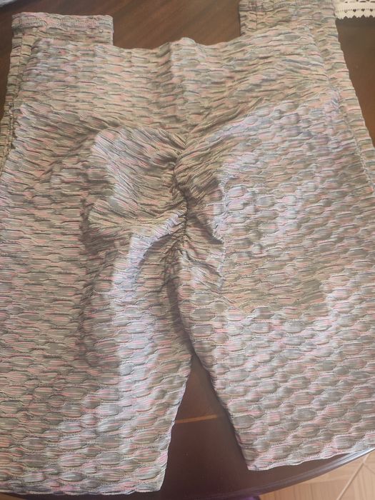 Leggings desportivas brocadas cinza/rosa