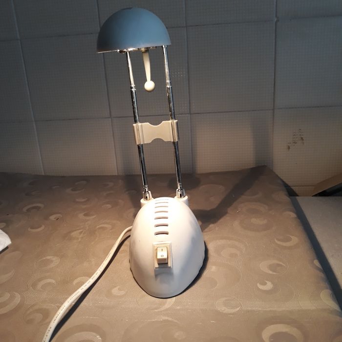 Candeeiro de secretaria