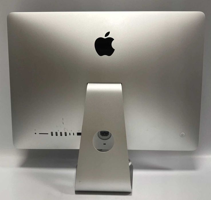 Apple iMac 21.5 2017 року Retina 4K. i5 / 16Gb / 256Gb SSD.