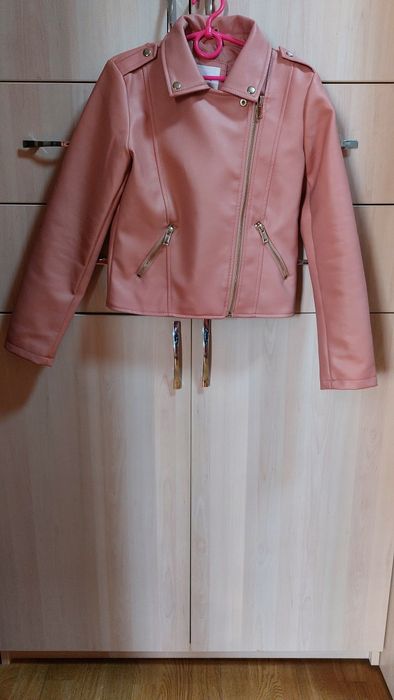 Курточка для дівчинки