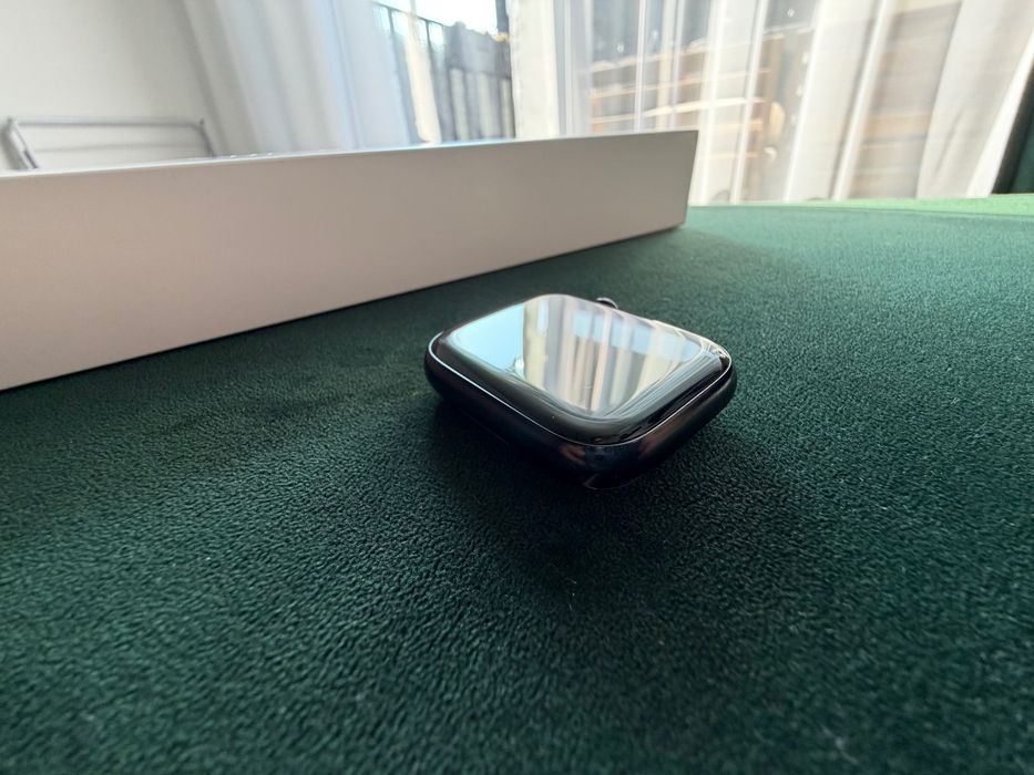 Apple Watch Series 7 45 mm GPS