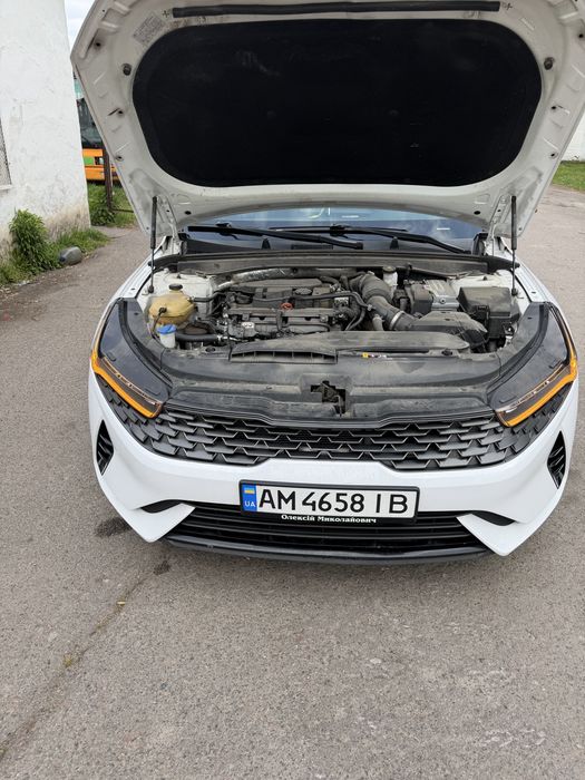 Продам автомобіль кіа к5