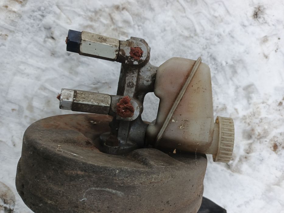 Головний тормозний Опель Аскона