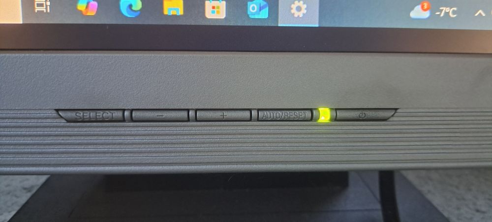 Monitor lcd 17 cali
