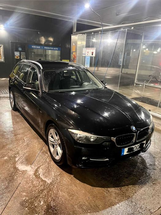BMW 318d Sport Line - caixa automática