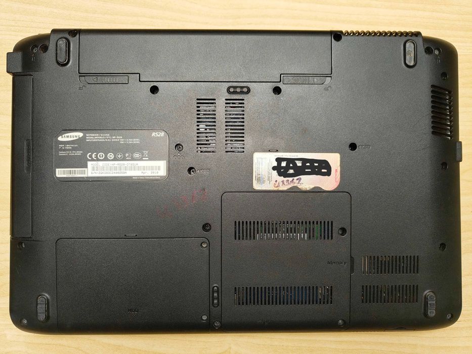 Laptop Samsung R528 z Windows 7 + MS Office 2007 (cyrylica)