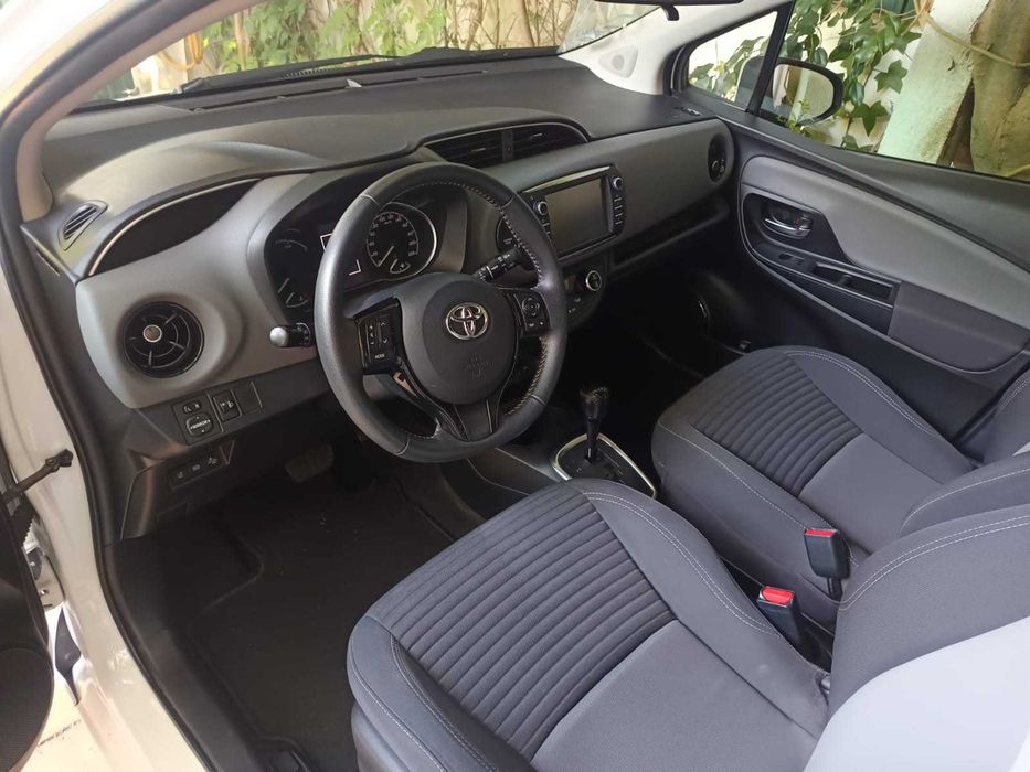 Toyota Yaris Hibrido