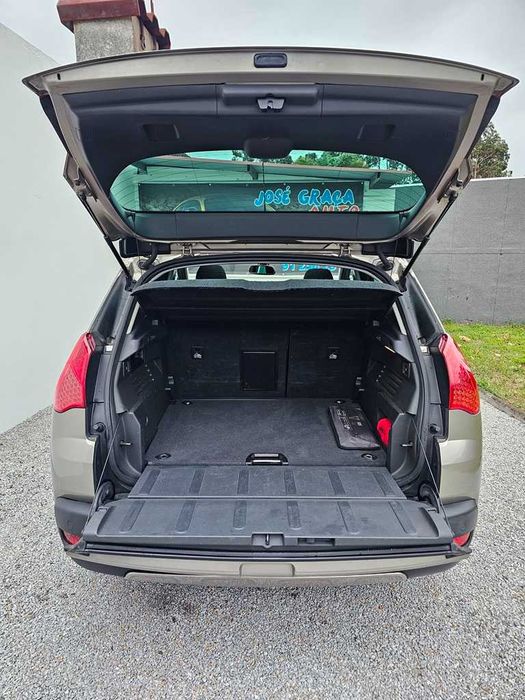 Peugeot 3008 1.6Hdi 112Cv 06/2011