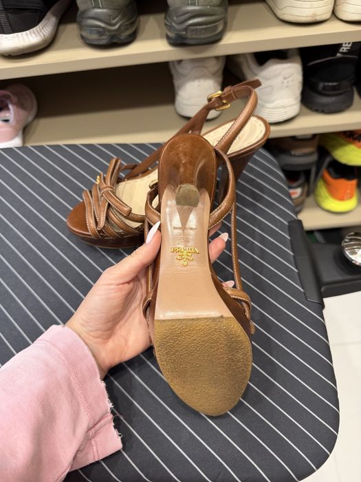 Вінтажні Prada туфлі оригінал