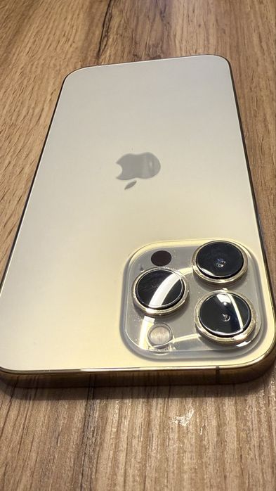 Sprzedam iPhone 13 Pro Max stan idealny, bateria 85%