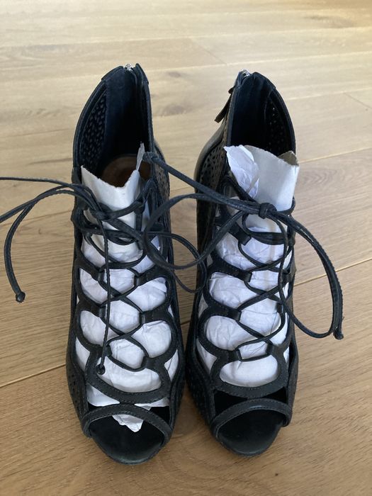 Sandaly na obcadie Sinple, rozm. 37