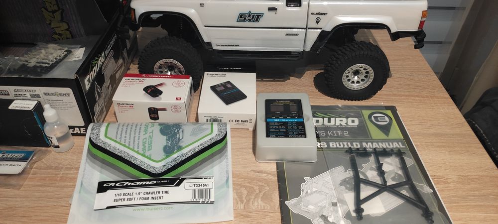 1:10 Rock crawler Element Enduro Builders kit 2 Pro Line Toyota Hilux