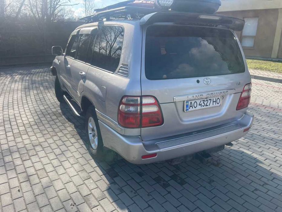 Toyota Land Cruiser 100 4.7 AT підготовлена