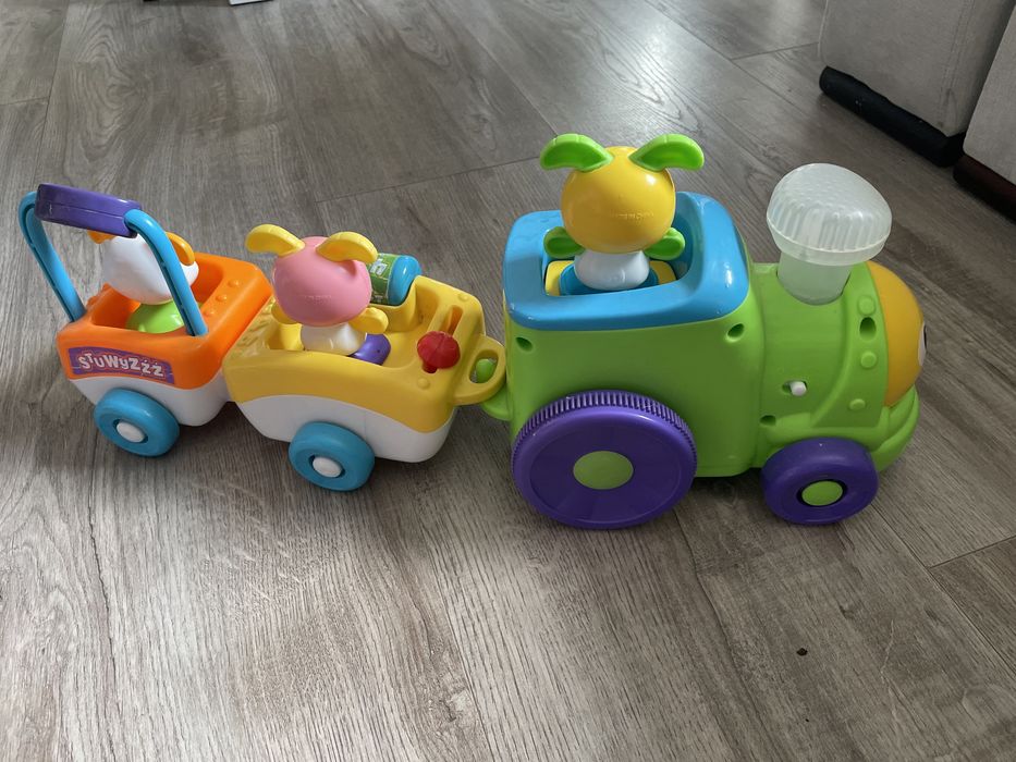 Fisher price interaktywny pociąg