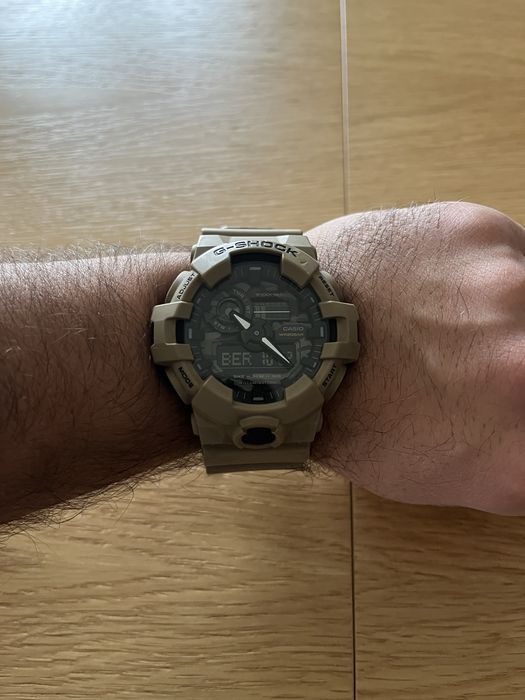 Zegarek casio g-shock GA-700CA