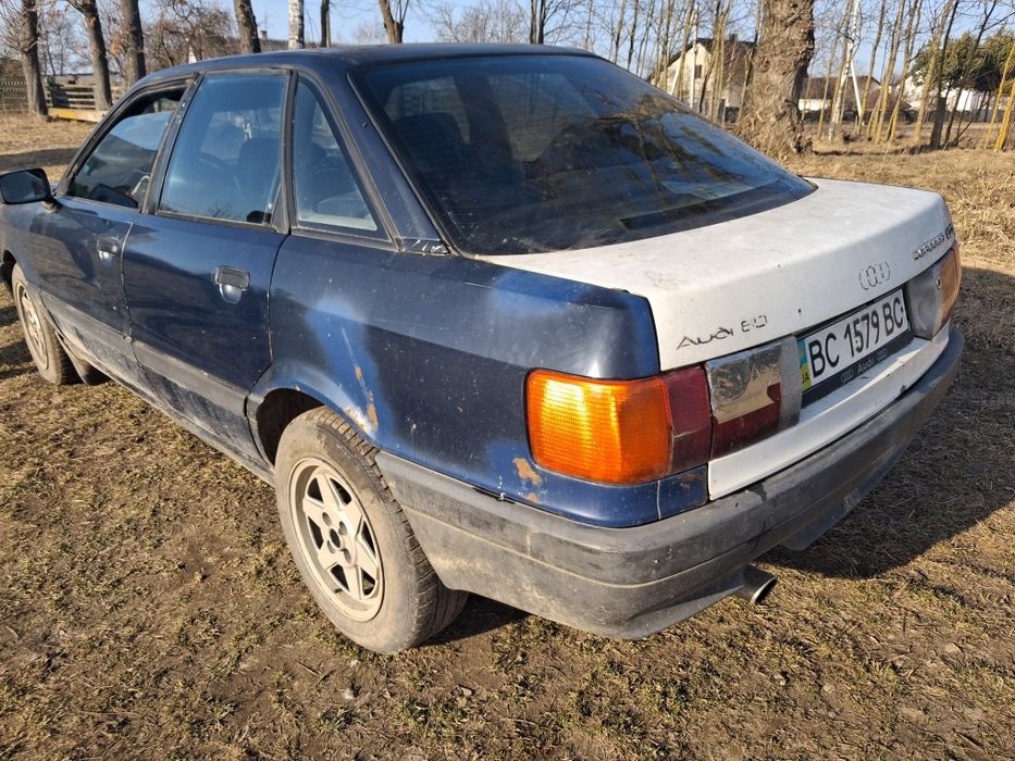 Продам ауді 1.8 бензин