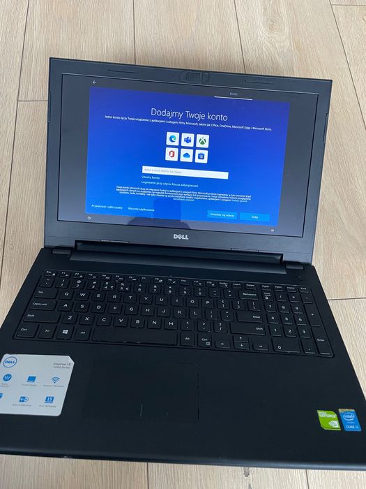 Laptop Dell Inspiron 15 3000 series Envidia 8GB RAM