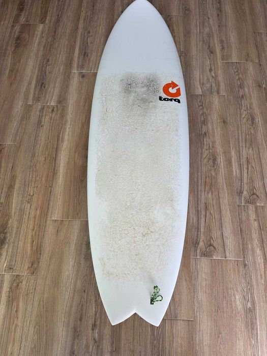 Prancha de surf Torq 6'3 como nova + acessórios