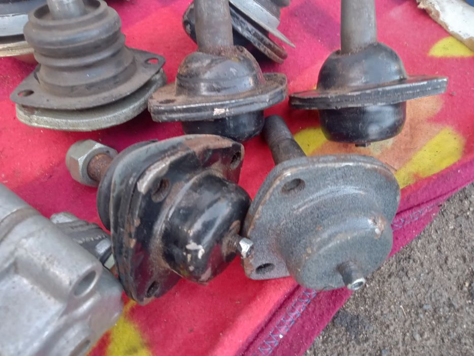 Шаровые опоры на ВАЗ 2101-2107