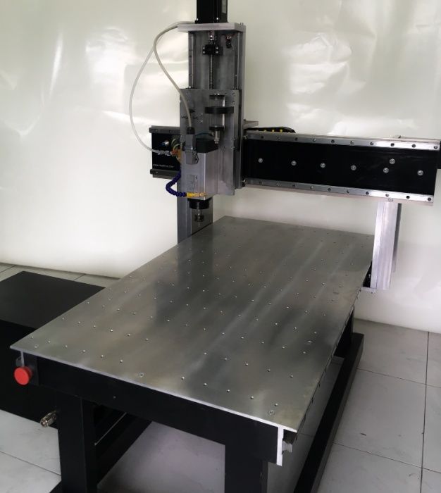 CNC Router\fresa 800x600 metais