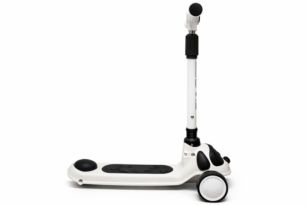 Самокат трехколесный детский с подсветкой и музыкой от 2 до 6 лет