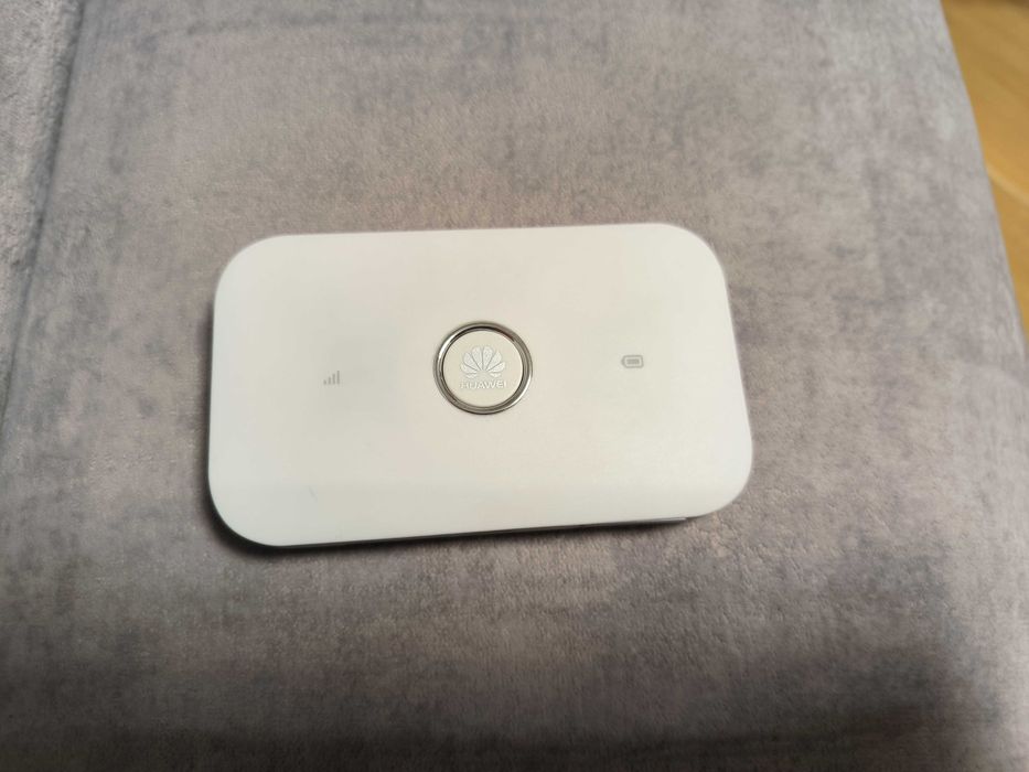 Продам роутер Huawei E5573