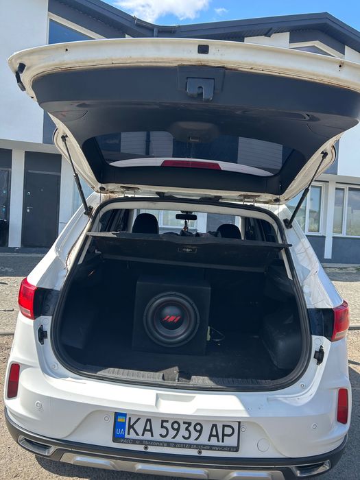 Авто FAW bestune x40
