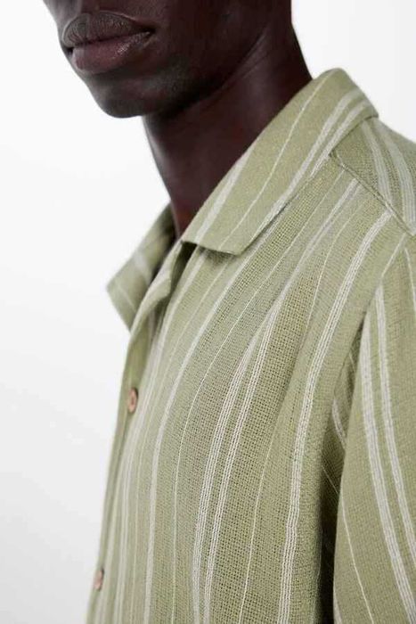 Camisa de manga curta (tam.M/L)